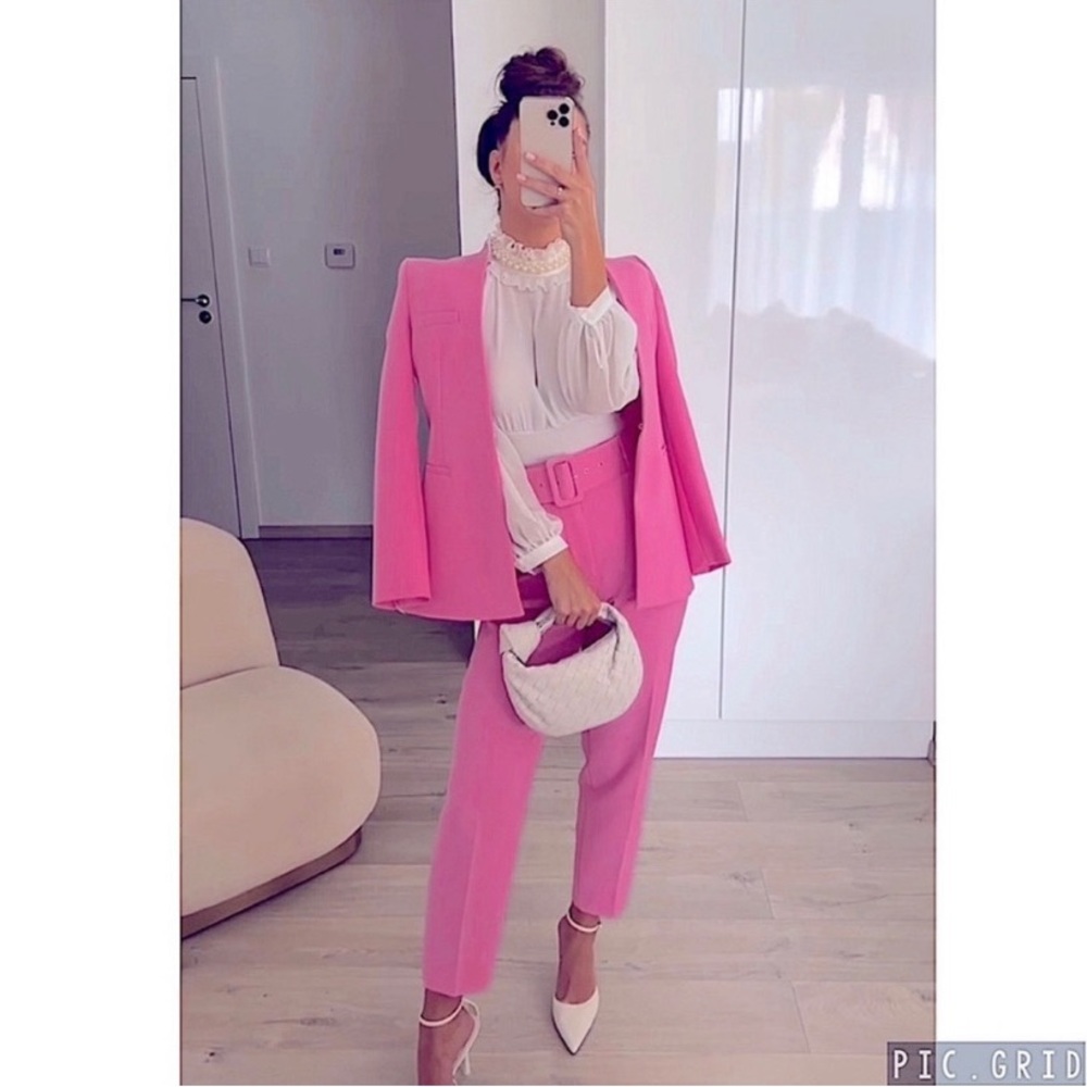 ✨ NWT ZARA LAPELLESS FITTED ONLY BLAZER  MEDIUM ✨